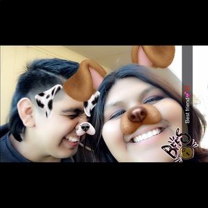 Meet your Posher, Carolina